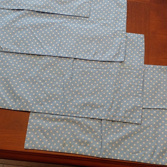 GUC - Set of 4 Placemats - Picture 3 of 5